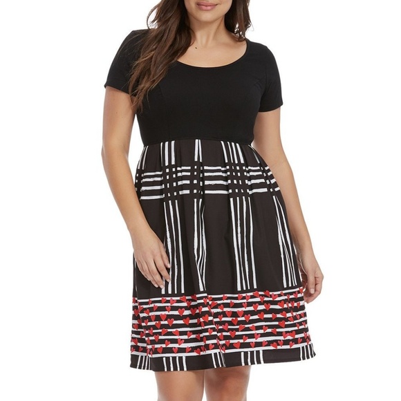 eshakti Dresses & Skirts - eSHAKTI Heart Border Print Mixed Media Dress Plus